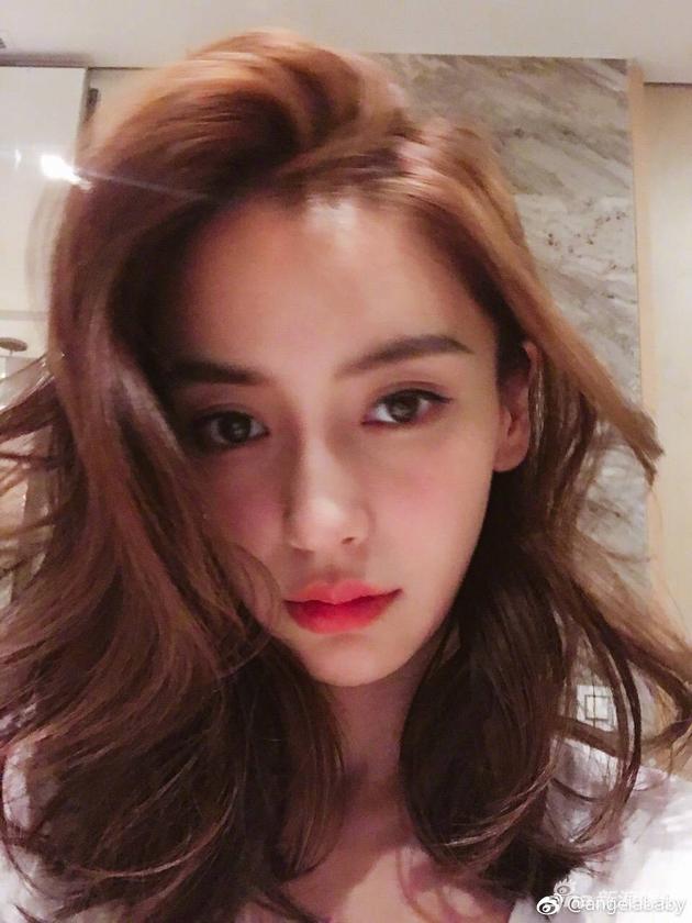 angelababy賿չ