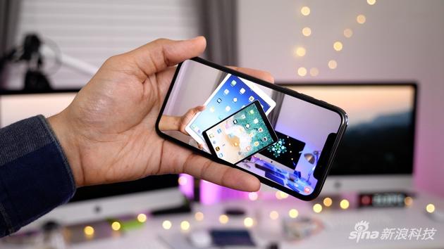 iPhoneX